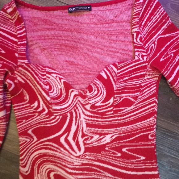 Zara size Medium dress fitted look stretch material - Picture 7 of 7